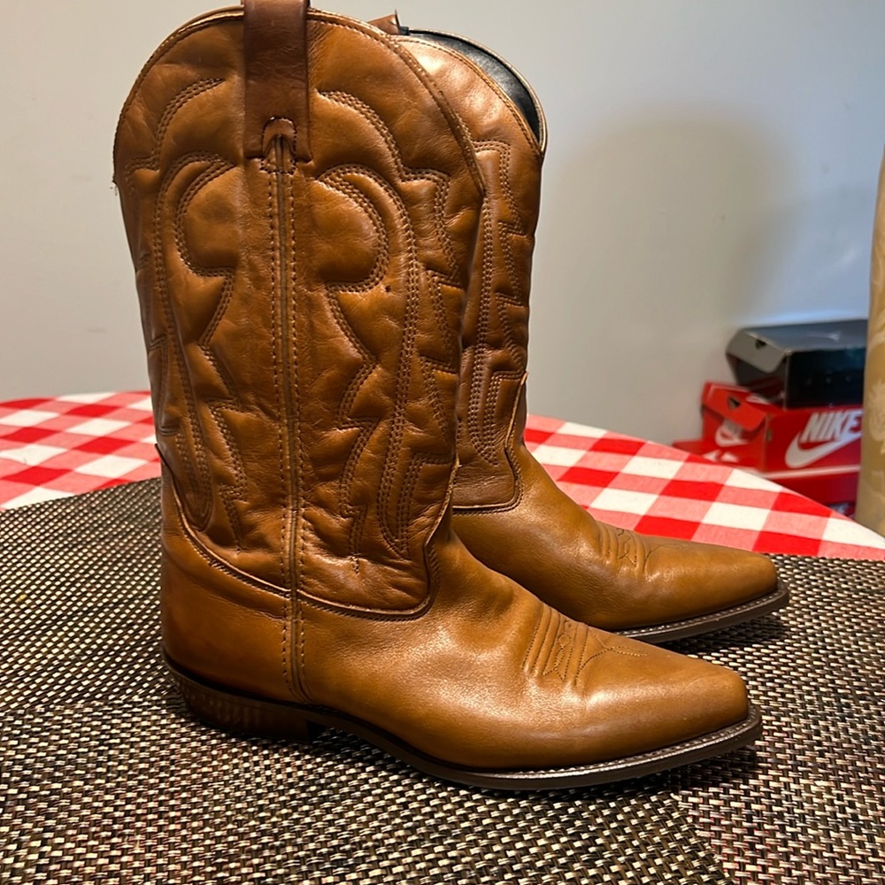 Vittorio Ricci boots women’s
